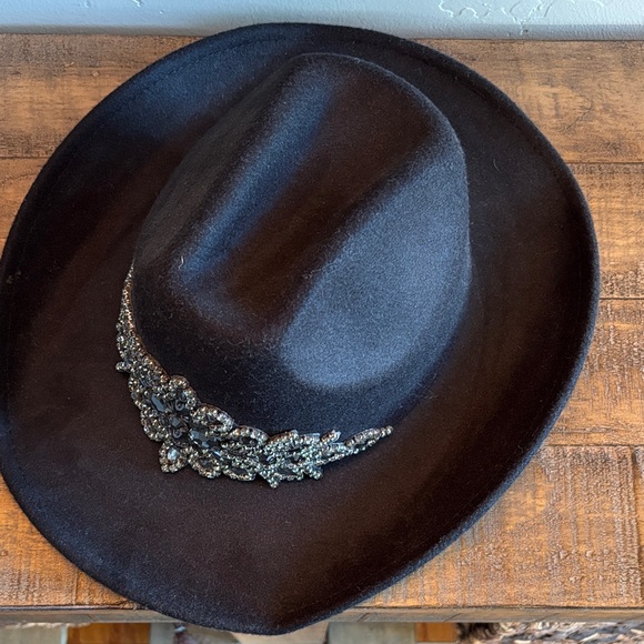 Embellished Black Cowgirl Hat - Picture 2 of 7